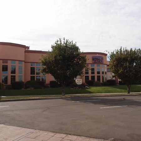 The Lodge At Rolling Hills Casino & Resort Corning Εξωτερικό φωτογραφία
